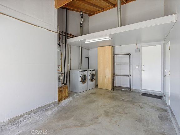2nd image of 4801 Jackson St Unit B