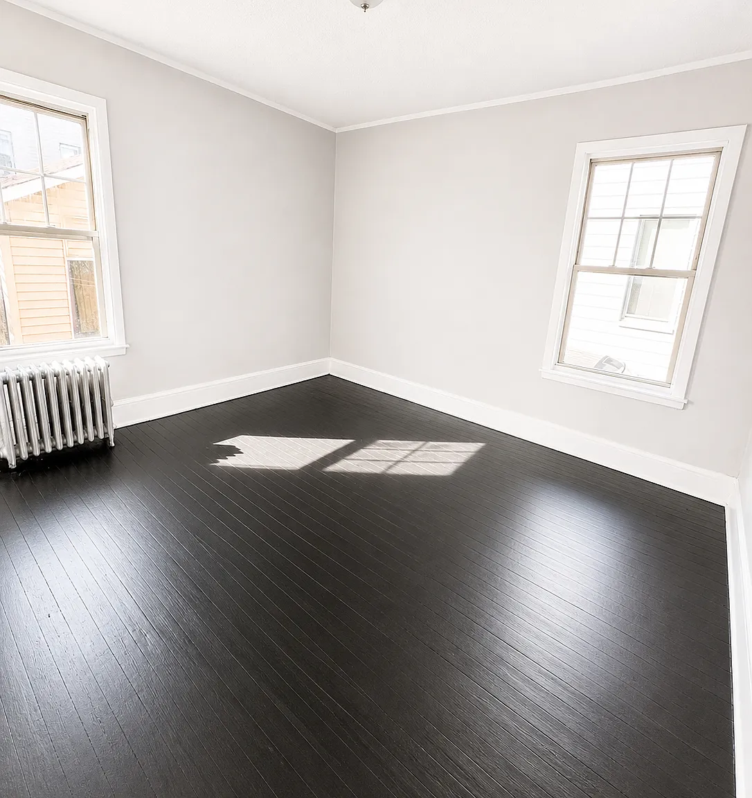 3 bed, 1000 sqft, $2,095 — Photo 3