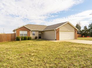 444 Micahs Xing, Reeds Spring, MO 65737