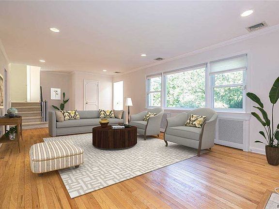 3rd image of 52 Wooleys Ln