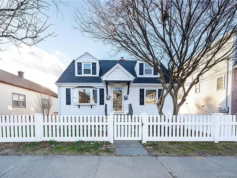 110 Ellsworth Ave #A — Photo 1
