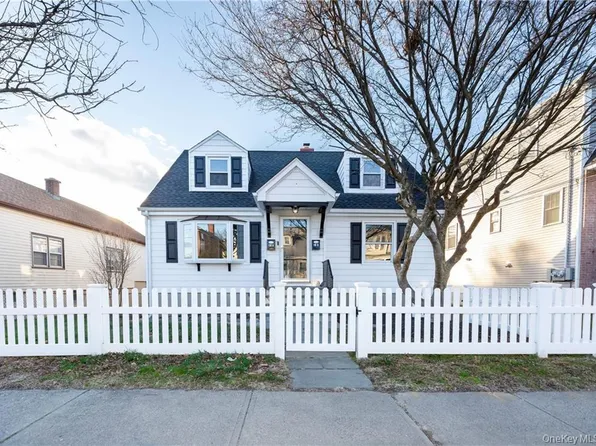 110 Ellsworth Ave #A, Harrison, NY 10528