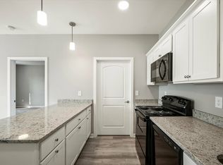 PRIORITY PLACE APTS, Martinsburg, WV 25403