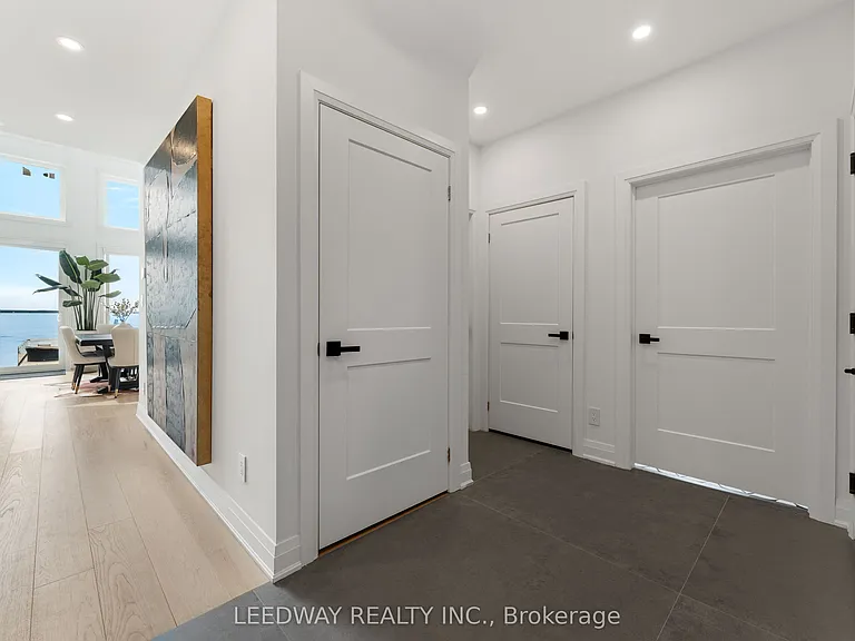 24410 Thorah Park Blvd — Photo 9