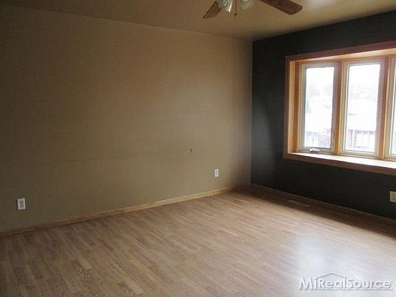 5th image of 4329 Dixon Dr