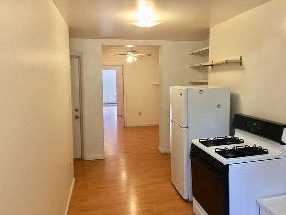4th image of 63 Montrose Ave APT 3L