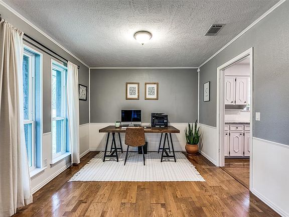 5th image of 1709 Northcrest Dr