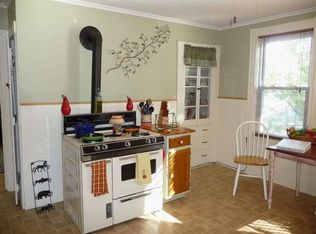 7 Ekman St #2, Worcester, MA 01607