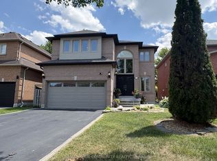 15 Klamath Ct, Vaughan, ON L6A2L7