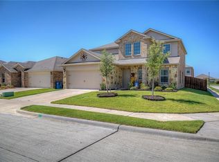2218 Tombstone Dr, Forney, TX 75126