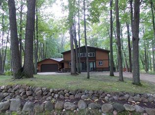 5060 Badger Ct, Farwell, MI 48622