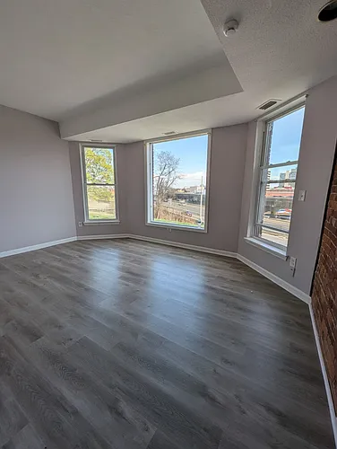 110 Brook St #2 Photo 1