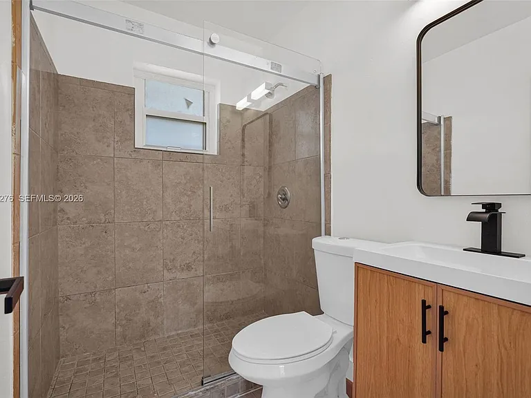 153 NW 42nd St #1 — Photo 26
