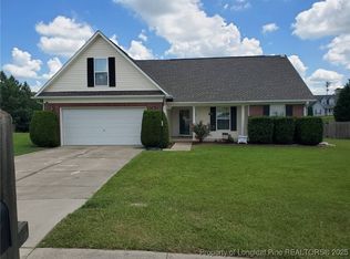 160 Yellowstone Ct, Raeford, NC 28376