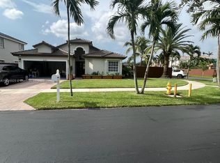 16605 SW 101st Ter, Miami, FL 33196