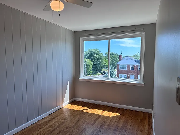7444 Berkshire Rd — Photo 8
