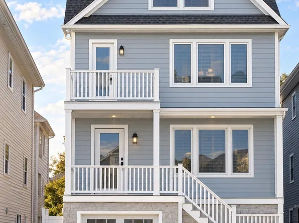 5 Oceanview Avenue, Keansburg, NJ 07734