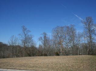 13 Raintree Xing, Oak Ridge, TN 37830