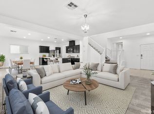 7732 Pyrenees Park Dr, Spring Valley, NV 89113