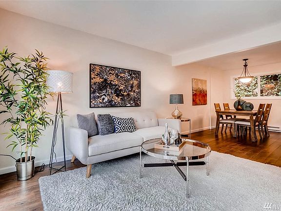 4th image of 2943 76th Ave SE #6B