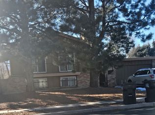 909 Magnolia St, Colorado Springs, CO 80907