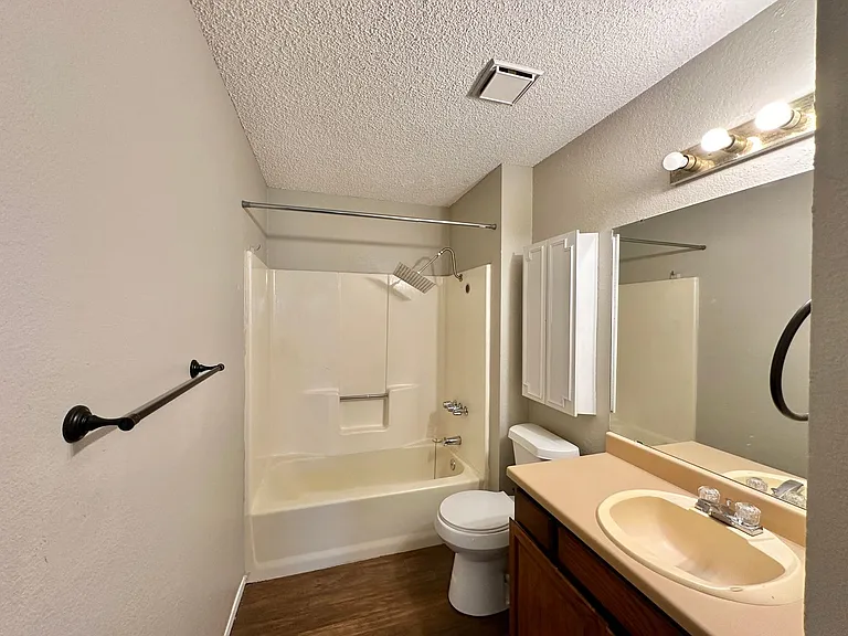 3708 Trotwood Trl — Photo 18