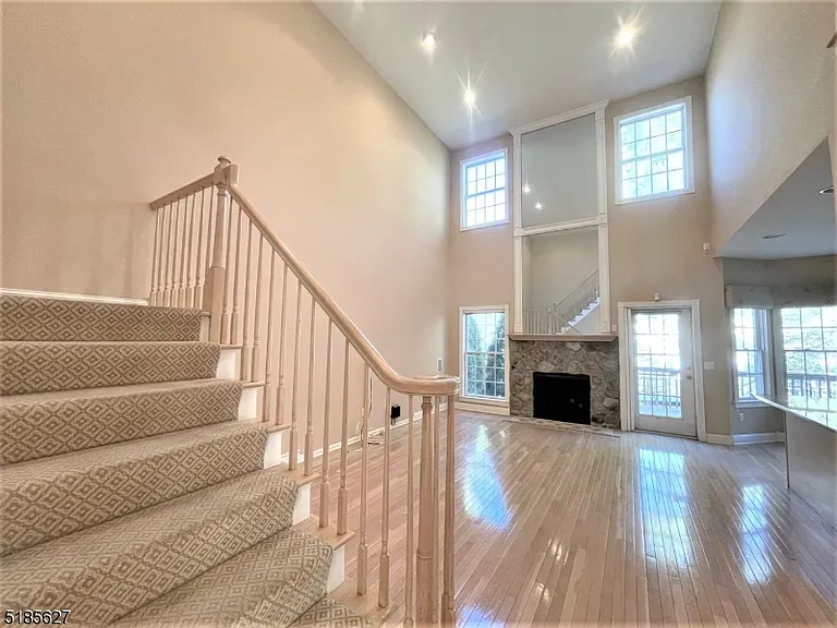 70 Winged Foot Dr — Photo 8