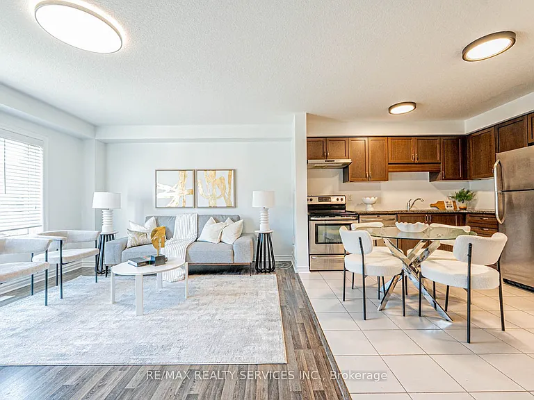 22 Arlington Cres #22 — Photo 9