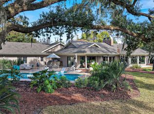 14 Ridgewood Ln, Hilton Head Island, SC 29928