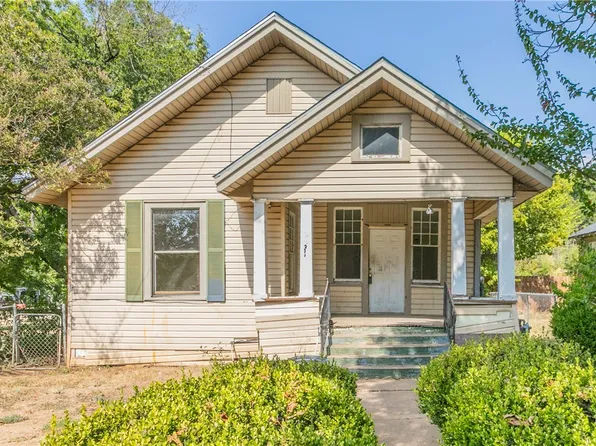 1521 N 11th St, Waco, TX 76707