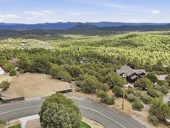 4th image of 1309 N SKYLINE Drive #4