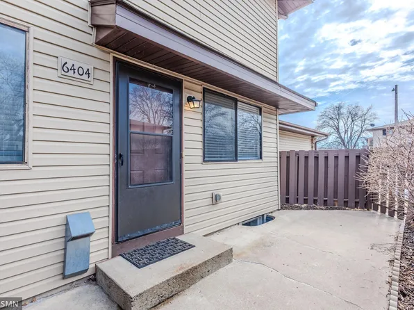 6404 84th Ct N, Brooklyn Park, MN 55445