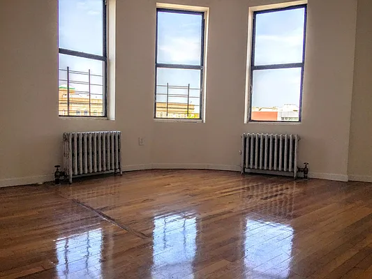 Rented by Landmine Realty LLC | media 1