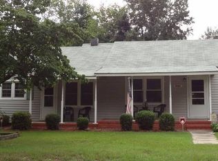 5523 Cross St, Hope Mills, NC 28348