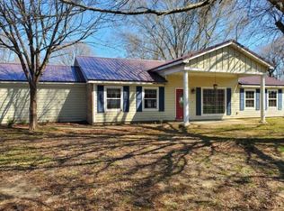145 Lakeview Dr, Guntown, MS 38849