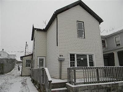1st image of 810 E Sycamore St
