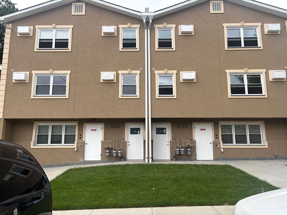 1st image of 3131 Tiemann Ave #2