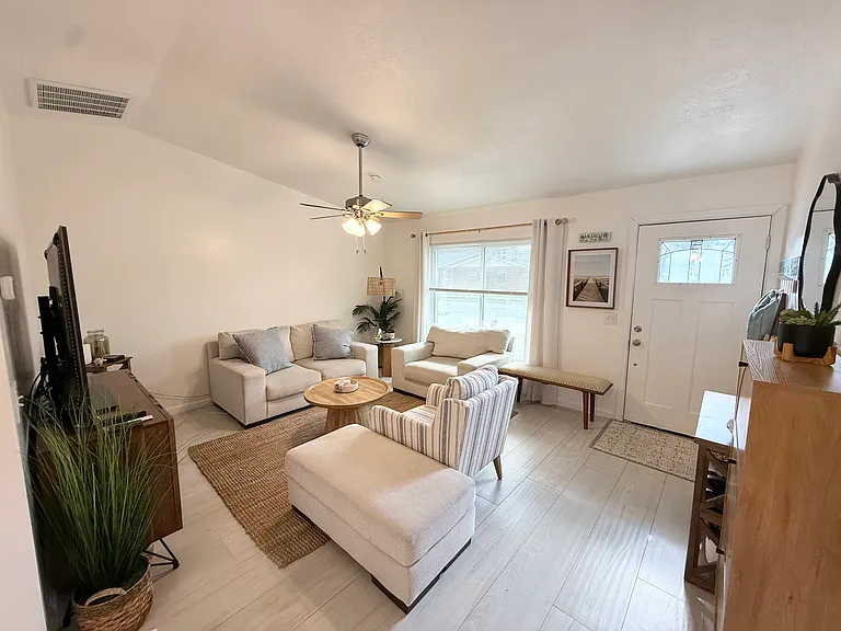 2420 Briar Oak Cir — Photo 66
