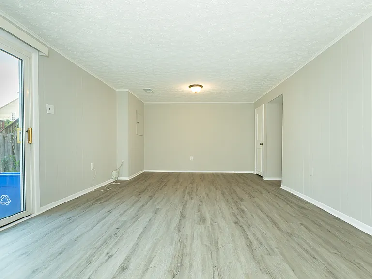 10 Marwood Ct — Photo 38