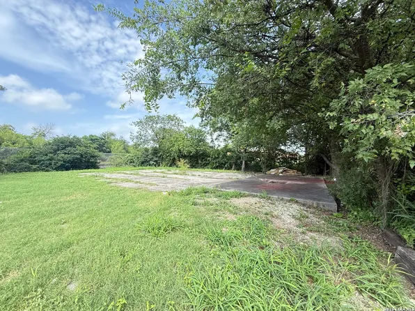 246 W Lachapelle LOT 10, San Antonio, TX 78204