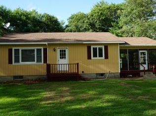 1688 River Rd, Saint Johnsbury, VT 05819