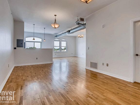 5th image of 277 North Broadway