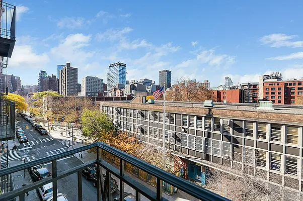 Rented by REAL New York | media 28