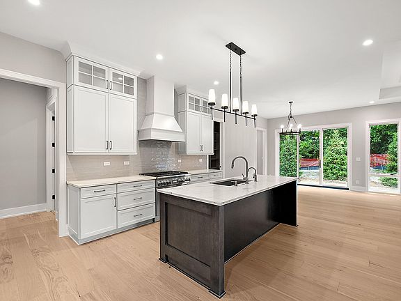 5th image of 4174 Prescott Park Cir