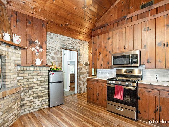 4th image of 109 Mill Creek Ln NW
