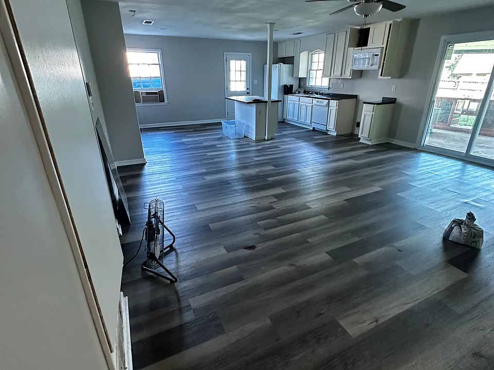 1241 Woodbridge Dr
