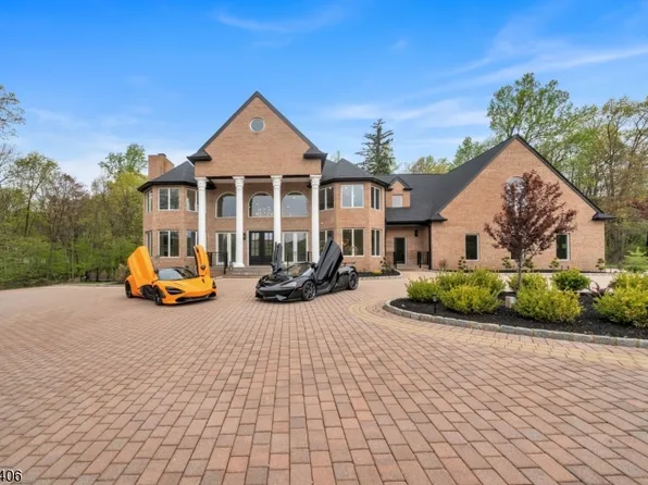 19 Amira Ln, Kinnelon Boro, NJ 07405