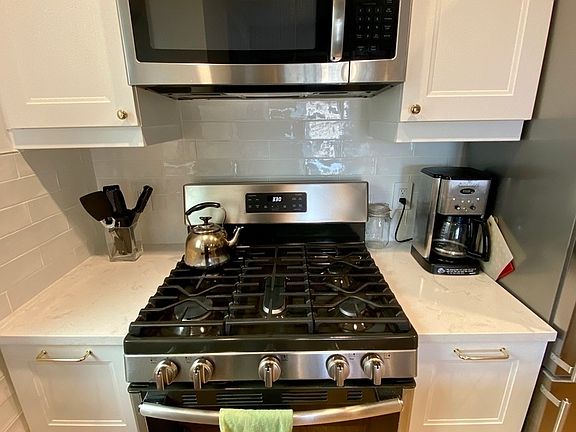 5th image of 117 E 102nd St #5BB