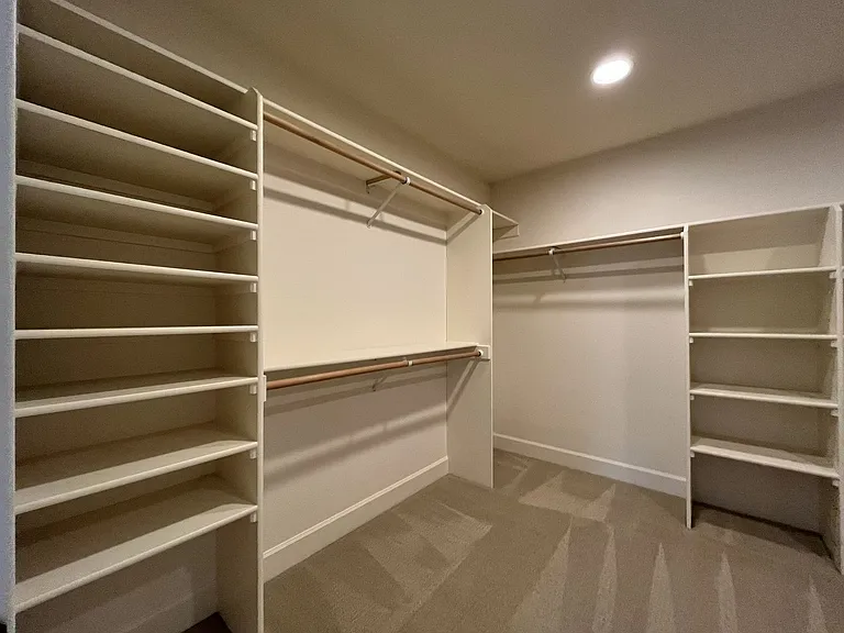 6435 McDuff Ct — Photo 49