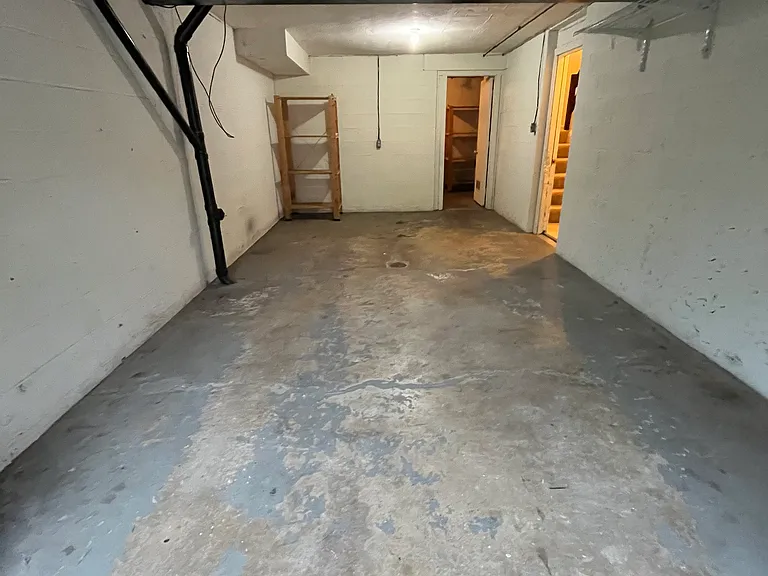 2906 Autumnwood Dr — Photo 12